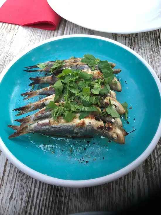 Horasan Balık Pişiricisi'nin yemek ve ambiyans fotoğrafları 23