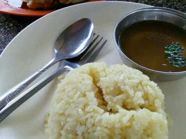 Nasi Ayam Mas Merah Food Photo 1