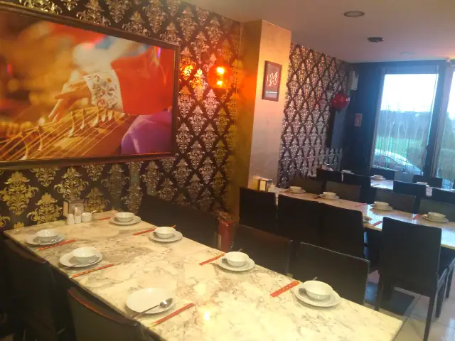 East & Food Chinese Restaurant'nin yemek ve ambiyans fotoğrafları 10