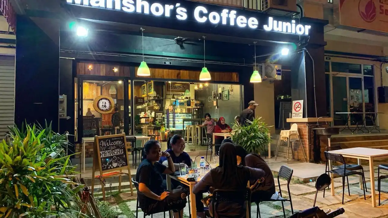 Manshor’s Coffee Junior