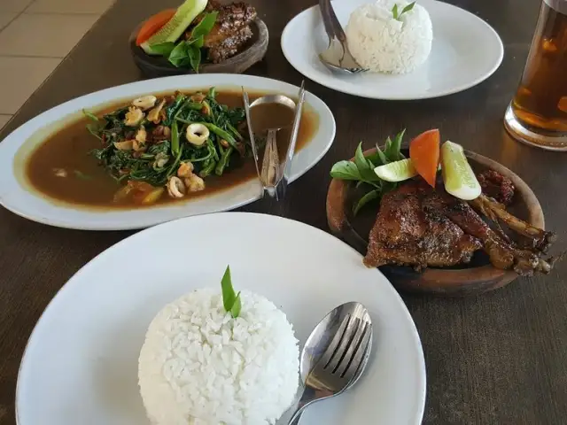Gambar Makanan Restauran Pringsewu Rembang 7
