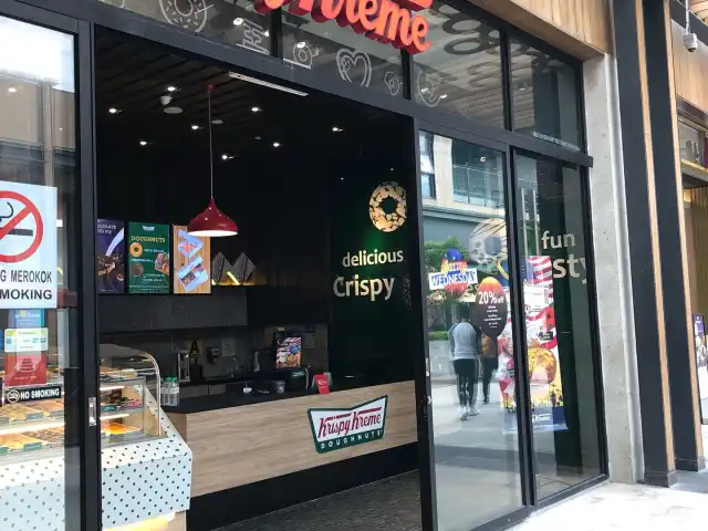 Krispy Kreme Doughnuts Food Photo 6