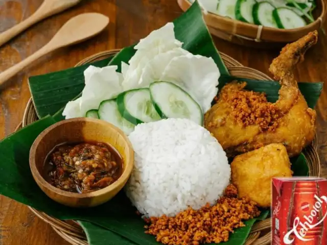 Gambar Makanan Ayam Goreng Lemoe, Kelapa Gading 16