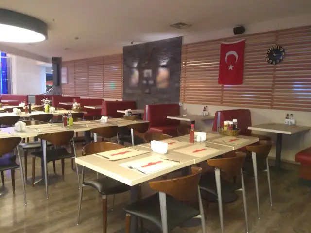 Pizza Days'nin yemek ve ambiyans fotoğrafları 2