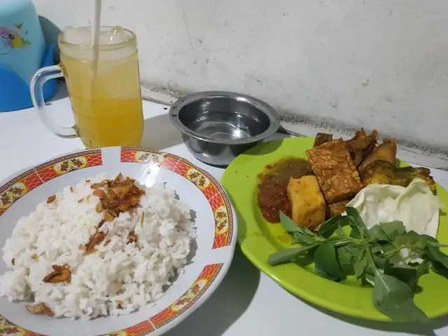 Gambar Makanan Nasi Uduk Mbak Sri 8