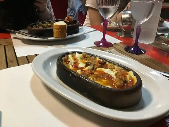 Anadolu Cafe & Restaurant'nin yemek ve ambiyans fotoğrafları 3