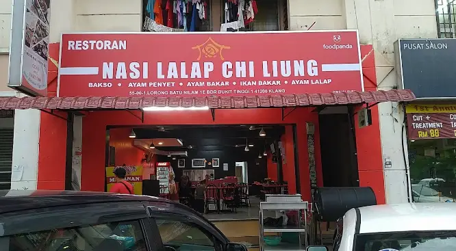 Restoran nasi lalap chi liung