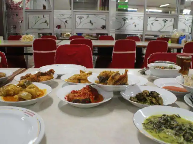 Gambar Makanan Restoran Sederhana 15