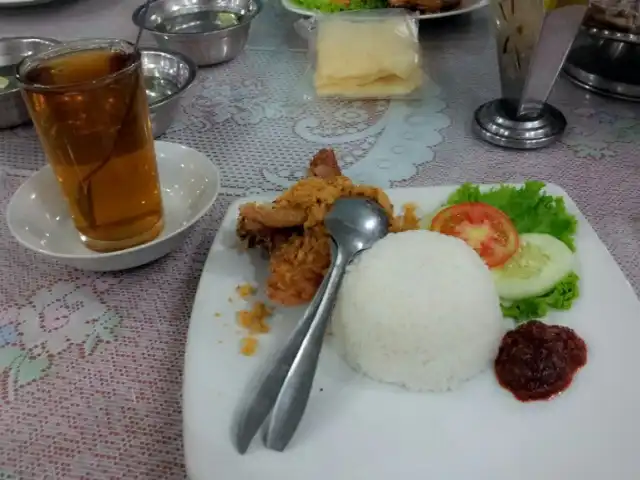 Gambar Makanan Mbok Berek (Jl.Jendral Sudirman) 12