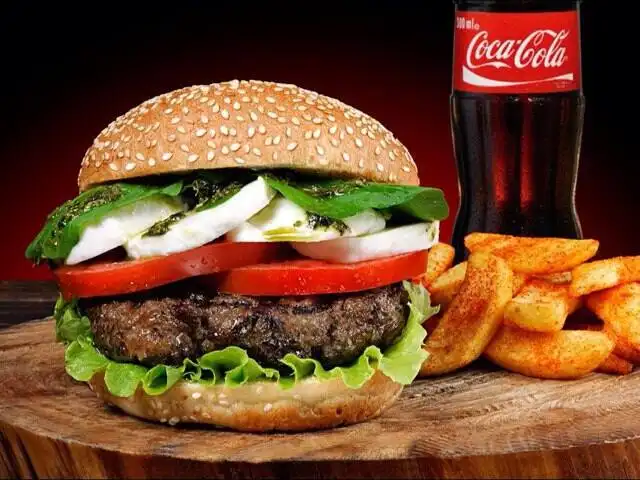 Beeves Burger & Steakhouse'nin yemek ve ambiyans fotoğrafları 2