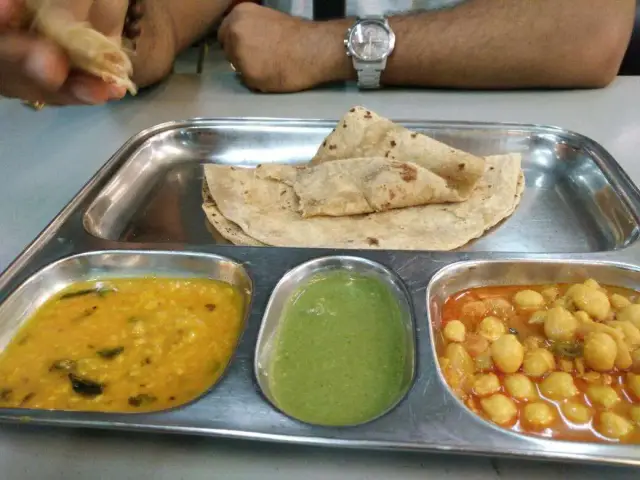 Gandhi's Vegetarian Restaurant Food Photo 9