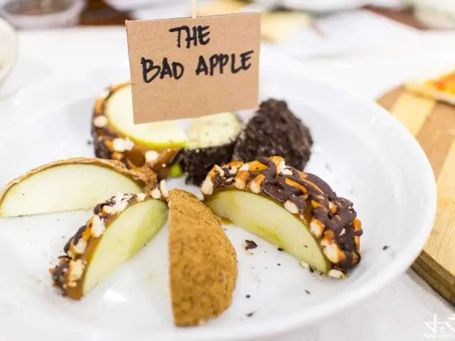 The Bad Apple Food Photo 15