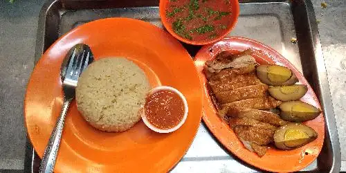 Nasi Ayam Apue A2 Foodcourt Jln.Bunga Mawar Kel.Batu Selicin Kec.lubuk Baja Btam