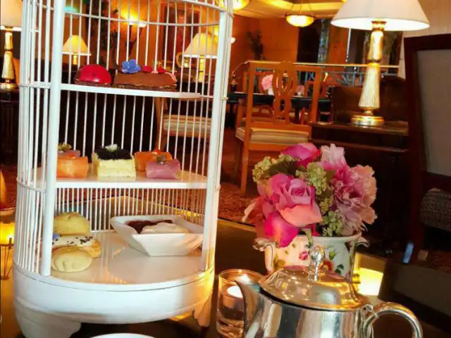 Gambar Makanan The Cascade Lounge - Hotel Mulia 10