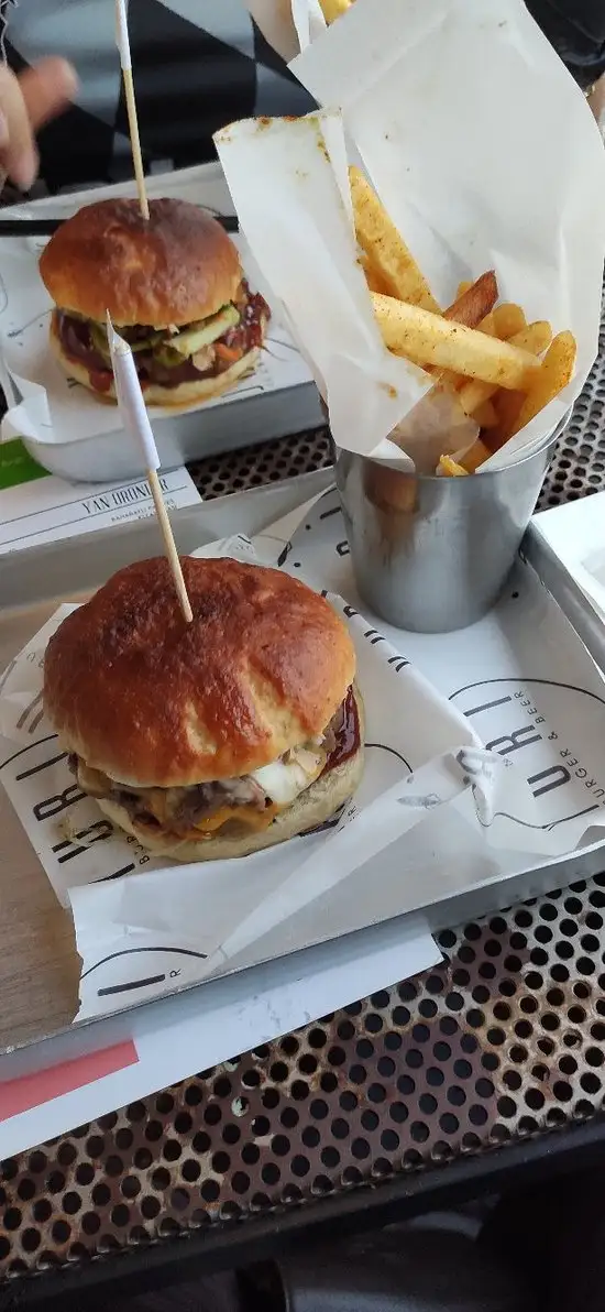 Yuri Burger'nin yemek ve ambiyans fotoğrafları 2