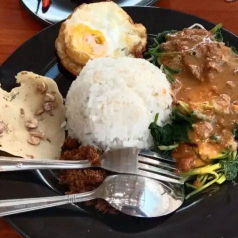 Gambar Makanan Waroeng 3in1 Nasi Pecel dan Lontong, Sudimoro 1