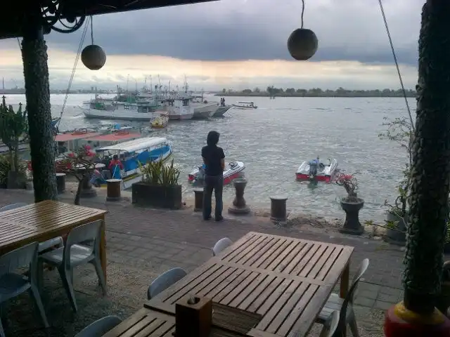 Surya Cafe Tanjung benoa