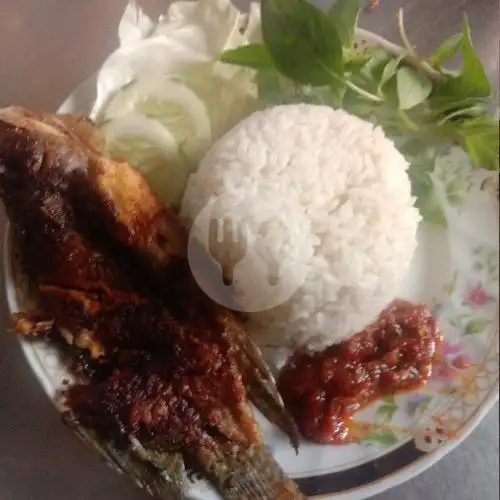 Gambar Makanan Warung Bu Ning, Tandes 5