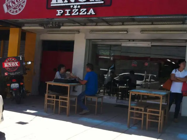 Hyper Knox Pizza Food Photo 3