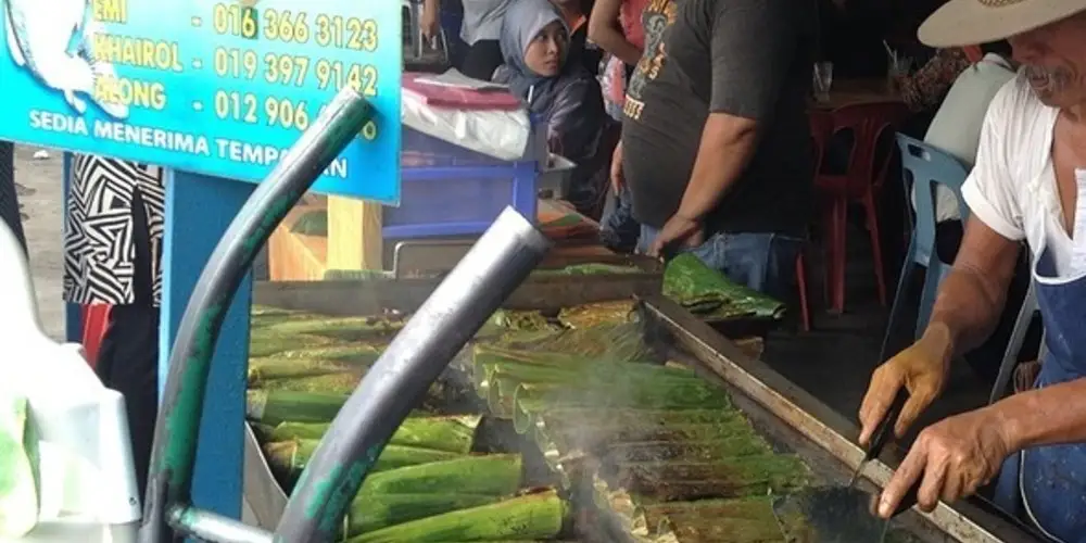 Mat Teh Ikan Bakar