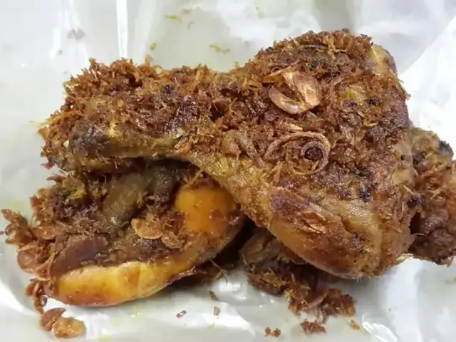 Gambar Makanan Ayam Goreng Suharti 14