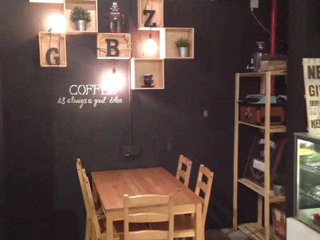 GeneBin & Zo Cafe Food Photo 3