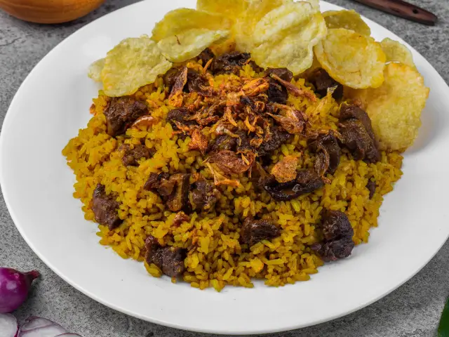 Gambar Makanan Nasi Goreng Kambing Kebon Sirih Sejak 1958 8