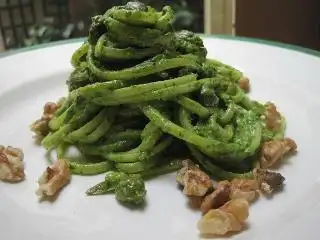 Rocket Pesto Cafe