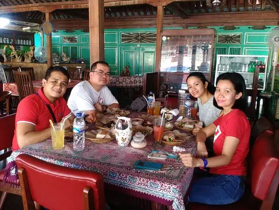 Gambar Makanan Warung Pendopo 10