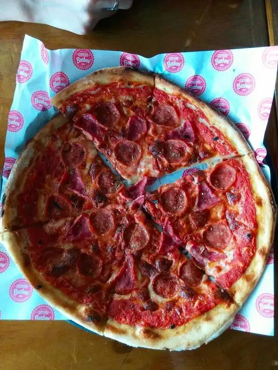 Gambar Makanan Pizza Barboni 1