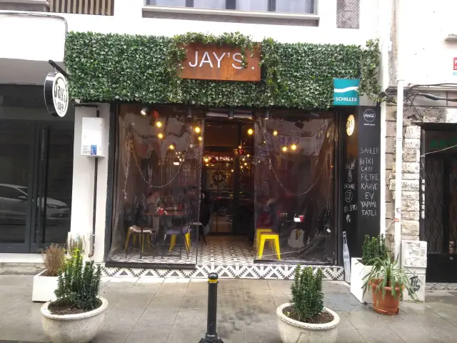 Jay's Cafe'nin yemek ve ambiyans fotoğrafları 2
