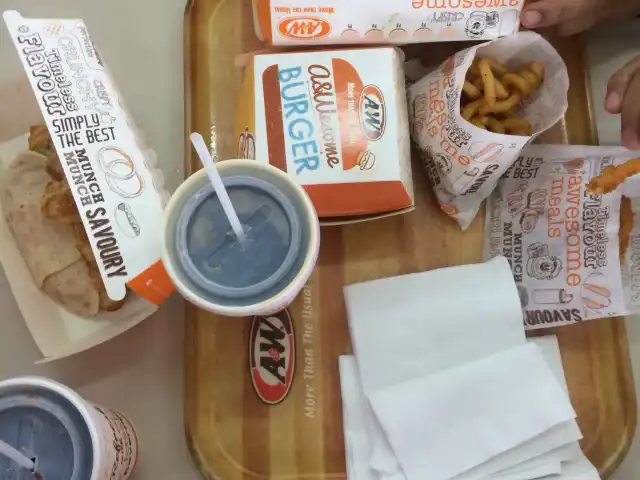 A&W Food Photo 4