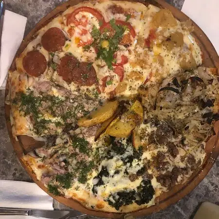 Pizza Argentina'nin yemek ve ambiyans fotoğrafları 36