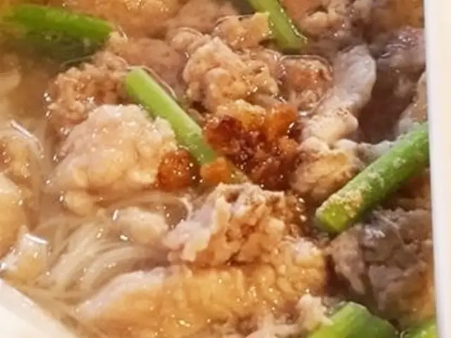 Mui Chea Pork Noodles @ Shangri-La Food Photo 2