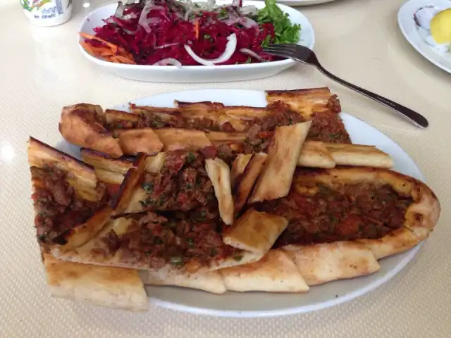 Amasya-Yeni Özlem Pide'nin yemek ve ambiyans fotoğrafları 3