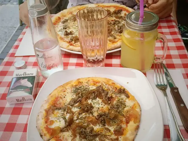 Pizano Pizzeria'nin yemek ve ambiyans fotoğrafları 50