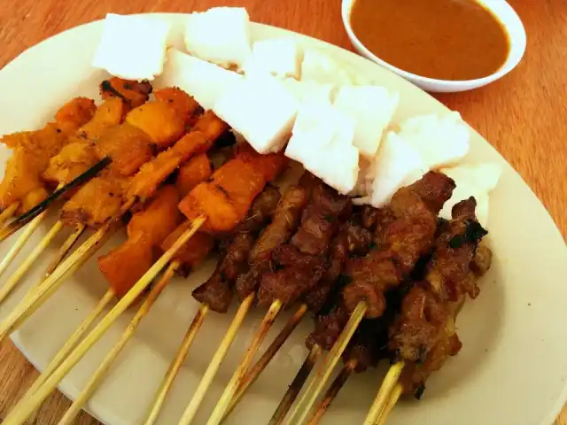 Hajah Tominah Sipitang Satay Food Photo 4