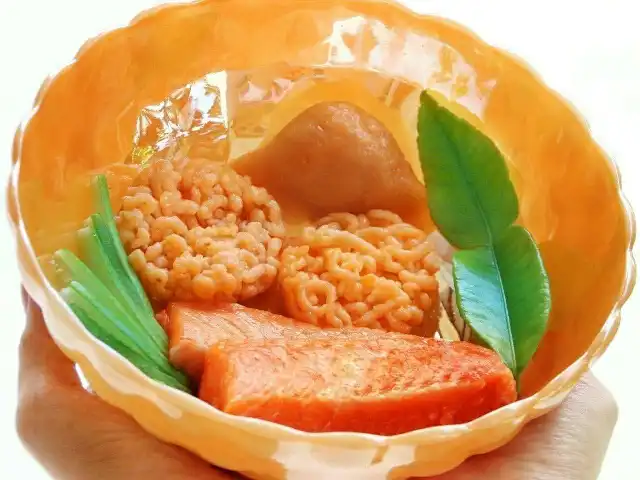 Gambar Makanan Pempek Salmon PIK 8