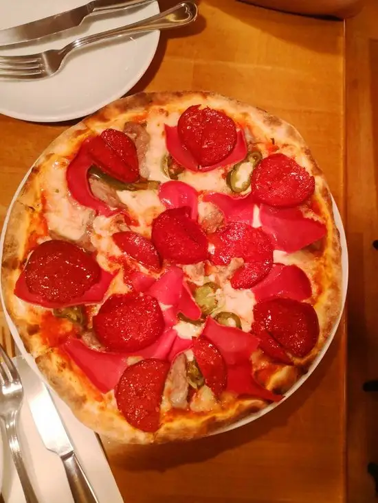 Pizzeria Pera'nin yemek ve ambiyans fotoğrafları 74