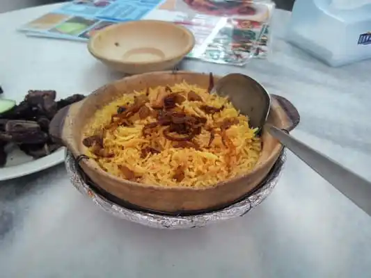 Ratha&apos;s Famous Raub Curry