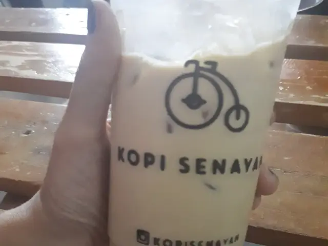 Gambar Makanan Kopi Senayan 16