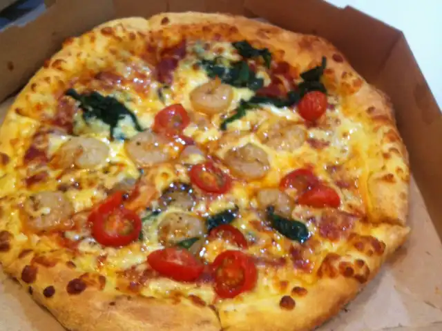 Domino's Pizza Food Photo 3