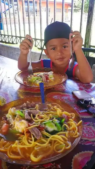 Warung Pok Liah Food Photo 1