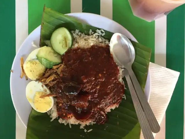 Nasi Lemak Pak Hasan Food Photo 15