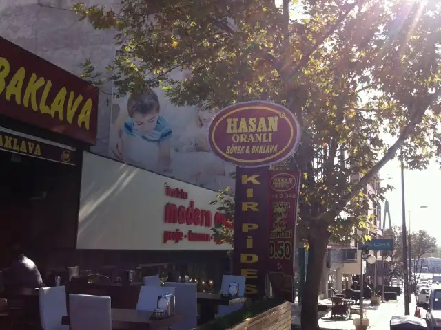 Hasan Oranlı Börek & Baklava'nin yemek ve ambiyans fotoğrafları 3