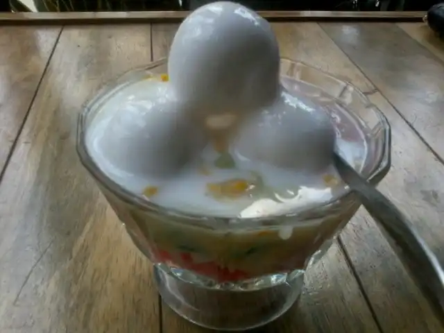 Gambar Makanan Es puding buah amaliun 5