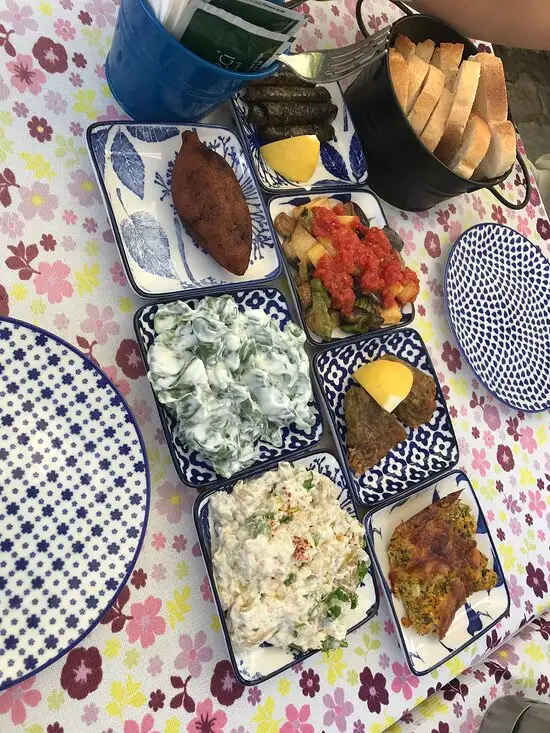 Ebe Gümeci'nin yemek ve ambiyans fotoğrafları 16