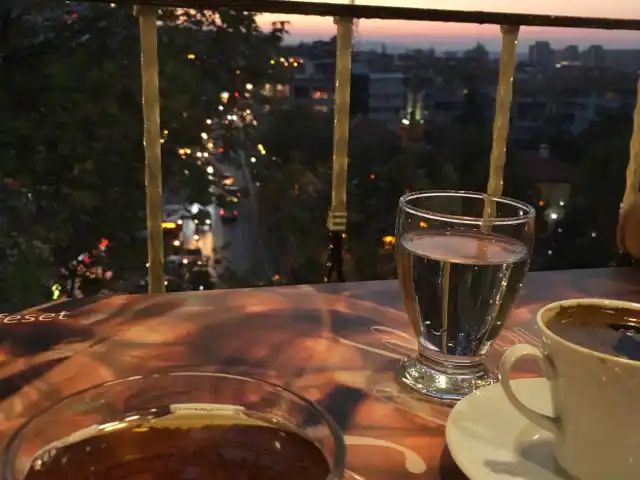 Cafe BUU Plus'nin yemek ve ambiyans fotoğrafları 19