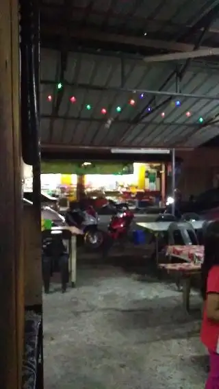 Warung Mee Celup Kak Zai