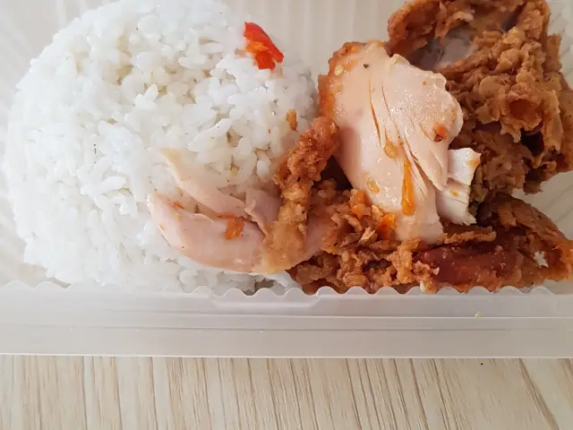 Gambar Makanan Ayam Geprek Ceu Mimin 4